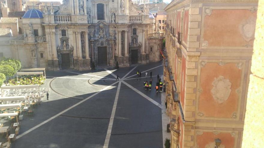 El obispo niega que el hombre haya accedido por el interior de la Catedral