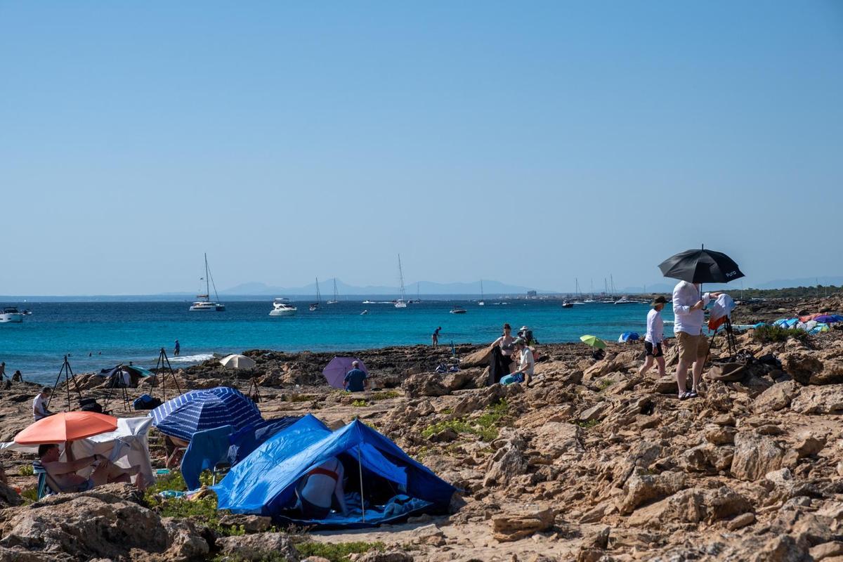 Ses Salines se prepara para el eclipse del siglo en Mallorca Ses Salines se prepara para el eclipse del siglo en Mallorca