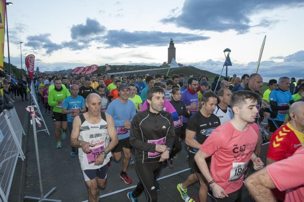 La carrera nocturna de la Torre de Hércules