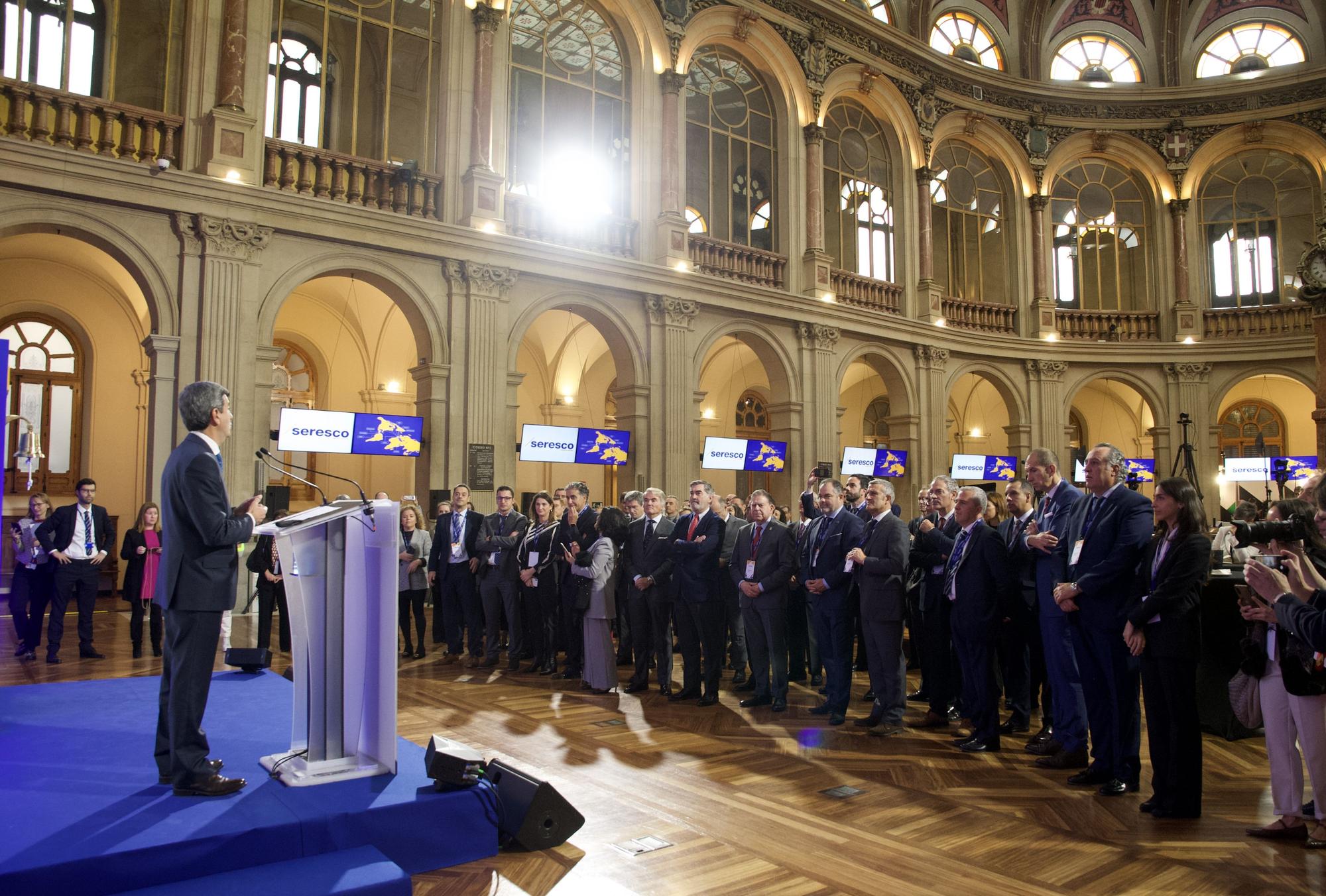 En imágenes: así fue la salida a a bolsa de la asturiana Seresco