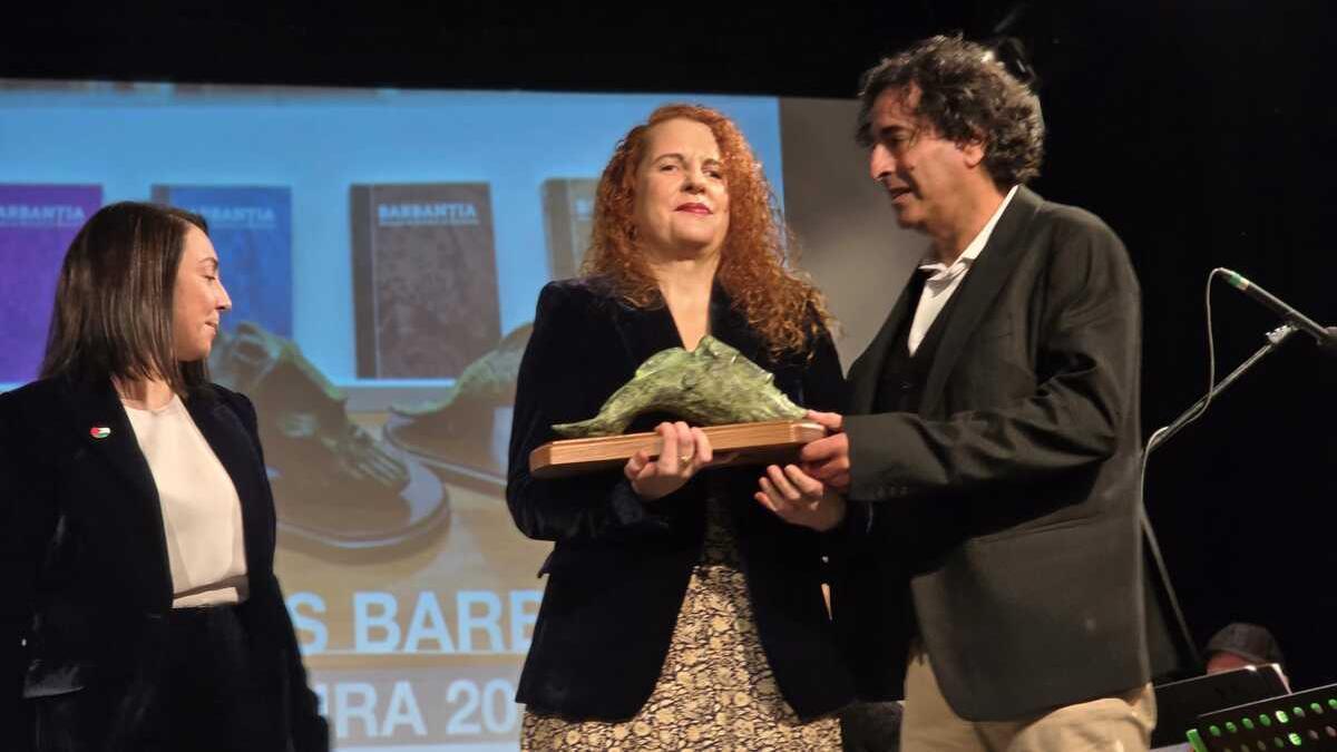 Helena de Alfonso, centro, e José Lara Gruñeiro