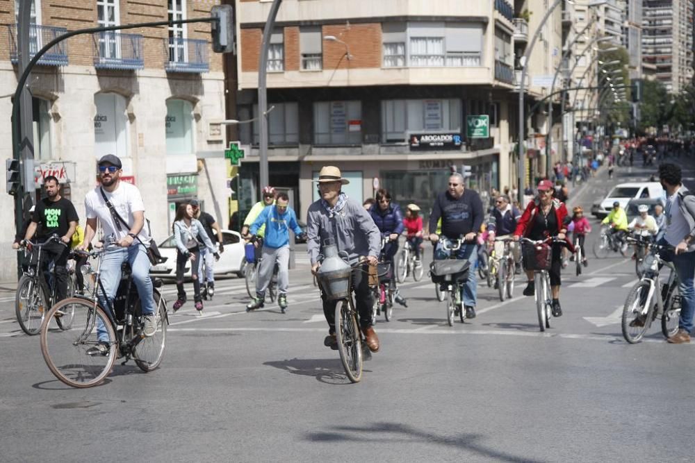 'Bicifestación' en Murcia