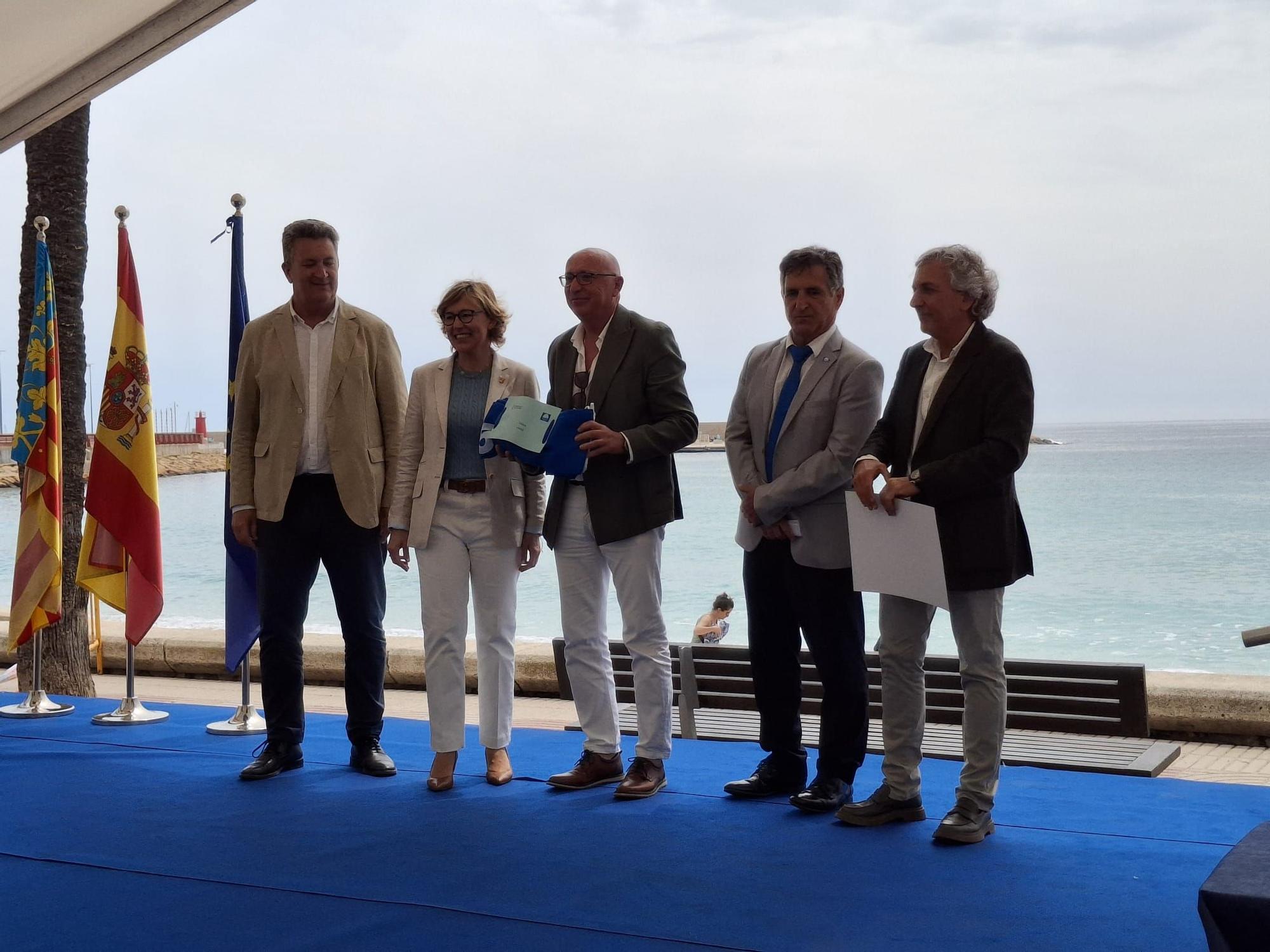 Xàbia, escenario de bandera: así ha sido la entrega de las 164 banderas azules (imágenes)