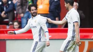 tecnicomadrid38063823 gijon  spain   april 15   isco of real madrid celebrates wit