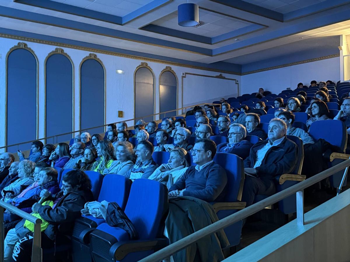 Zamora. representación del musical MAS ALLÁ, obra creada por Rogelio Cabado y Marian Alonso, en el teatro de la Casa de la Iglesia.