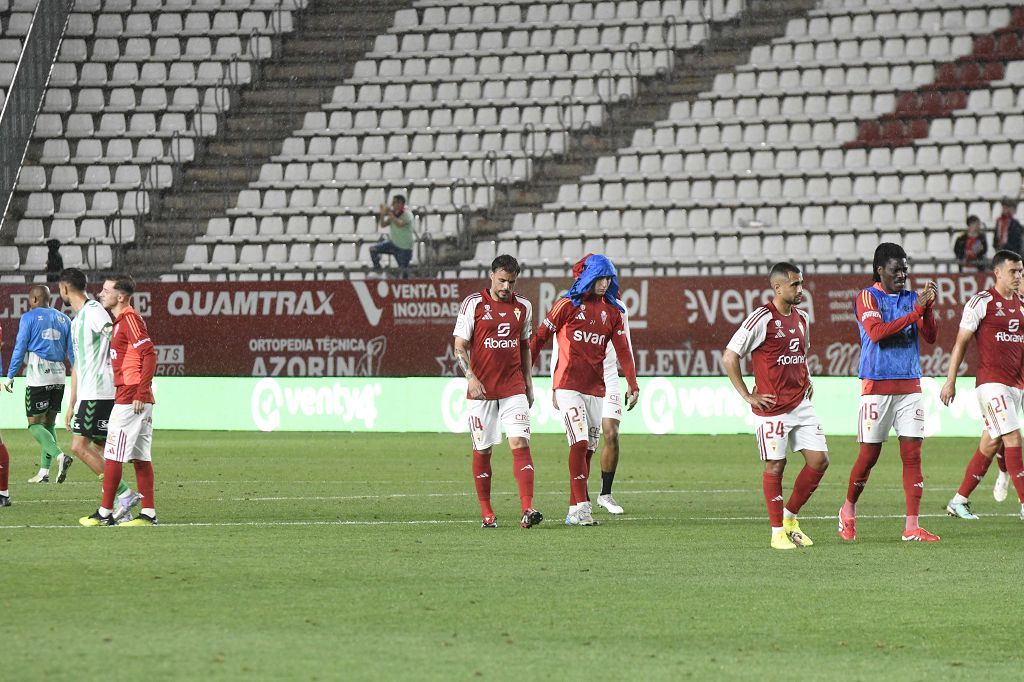 Las mejores imágenes del partido entre el Real Murcia y el Antequera
