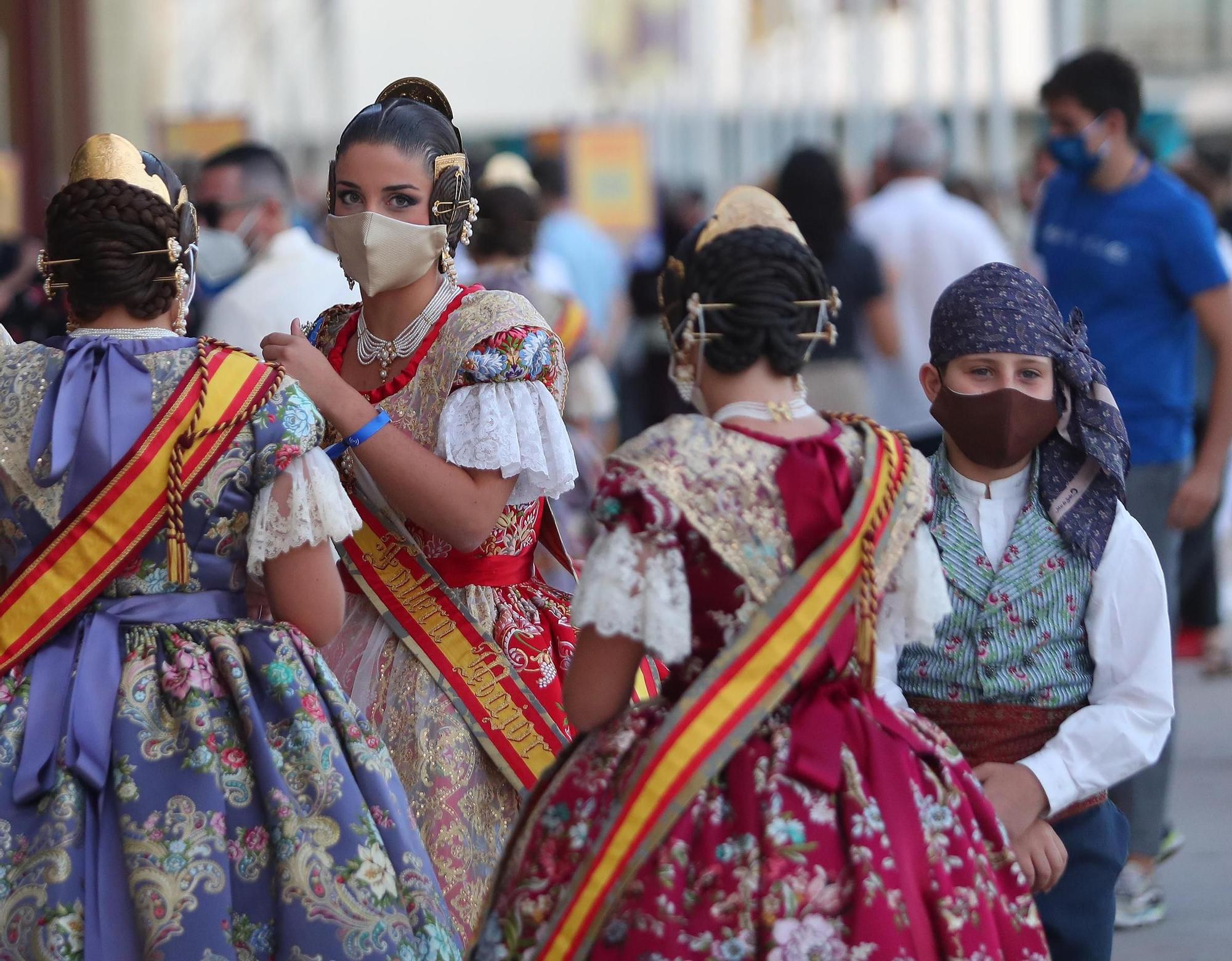 Inauguración de la Festa per a Tots de las Fallas de Especial con medidas de seguridad