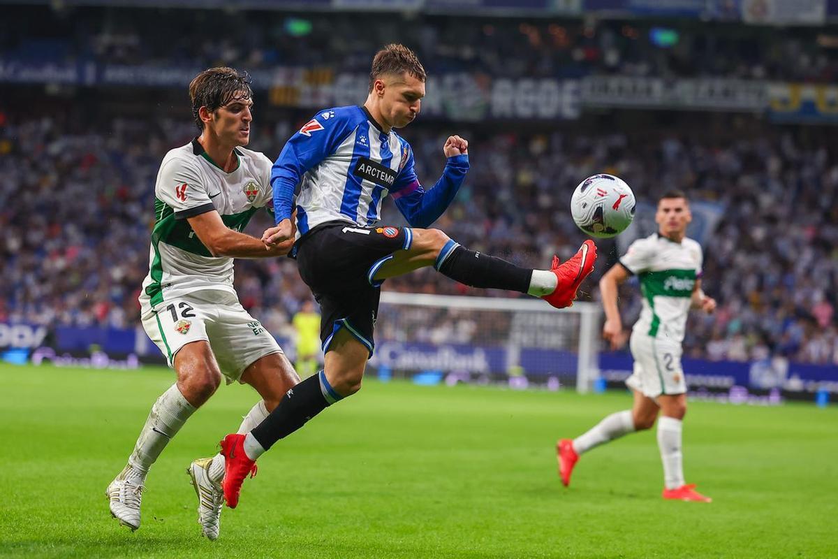 Bryan Zaragoza, del Espanyol, ante el Elche