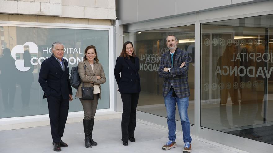 El Hospital Covadonga finaliza su gran reforma con una nueva entrada rodeada de jardín