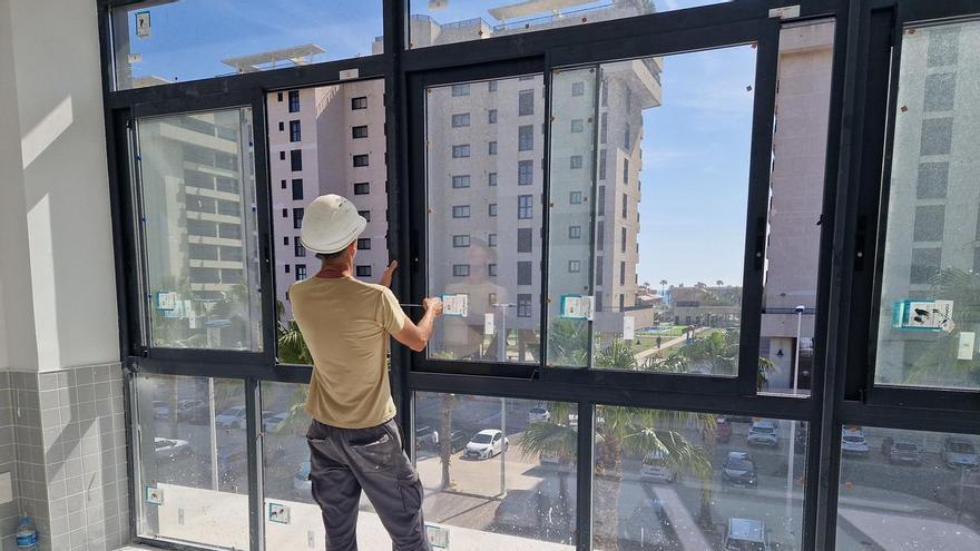 Alboraya ultima el traslado del IES La Patacona y la mejora de patios escolares frente al calor