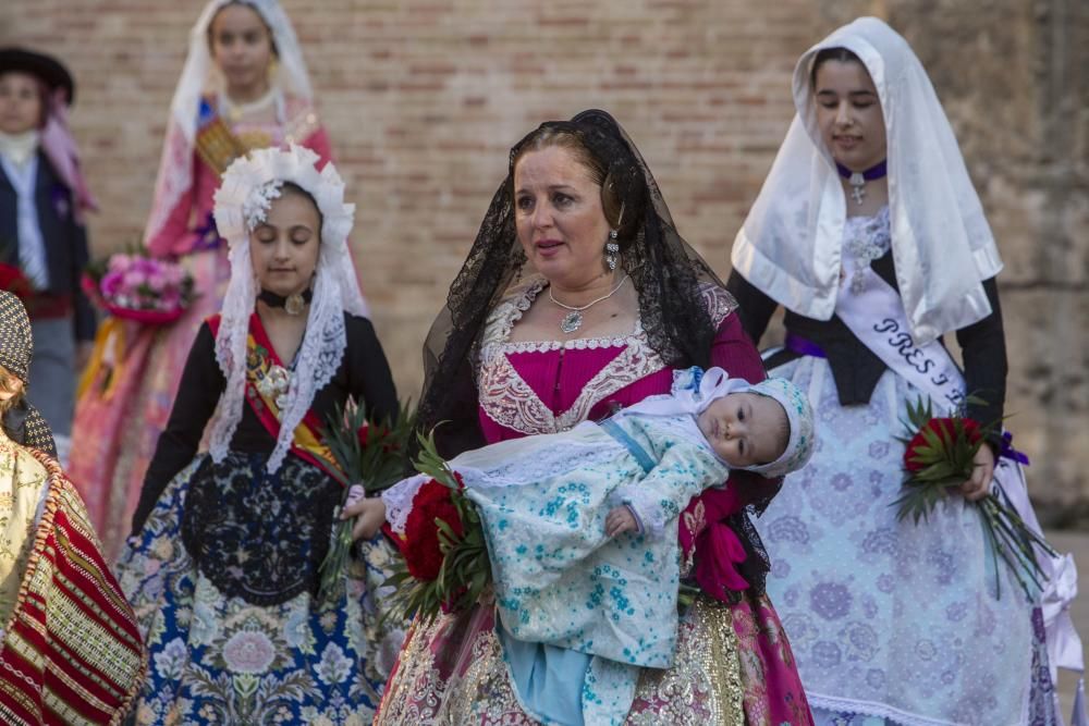 Primer día de Ofrenda de Fallas