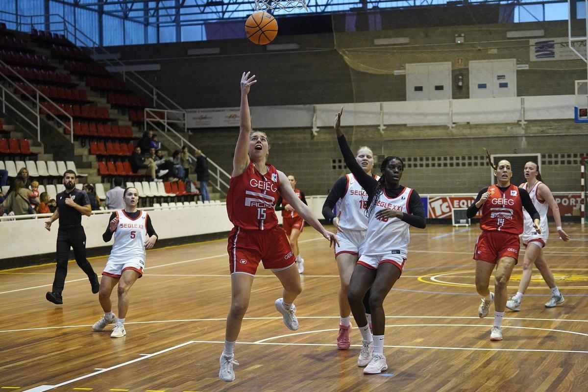 Alba Coma, en acció dissabte passat contra el Segle XXI