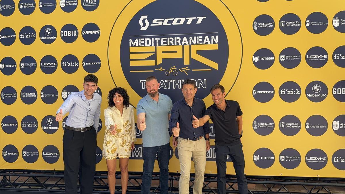 Presentación oficial de la Mediterranean Epic Triathlon en la Diputación de Castellón.