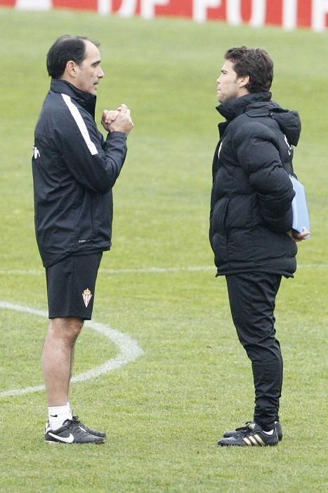 Rubi dirige su primer entrenamiento como técnico del Sporting