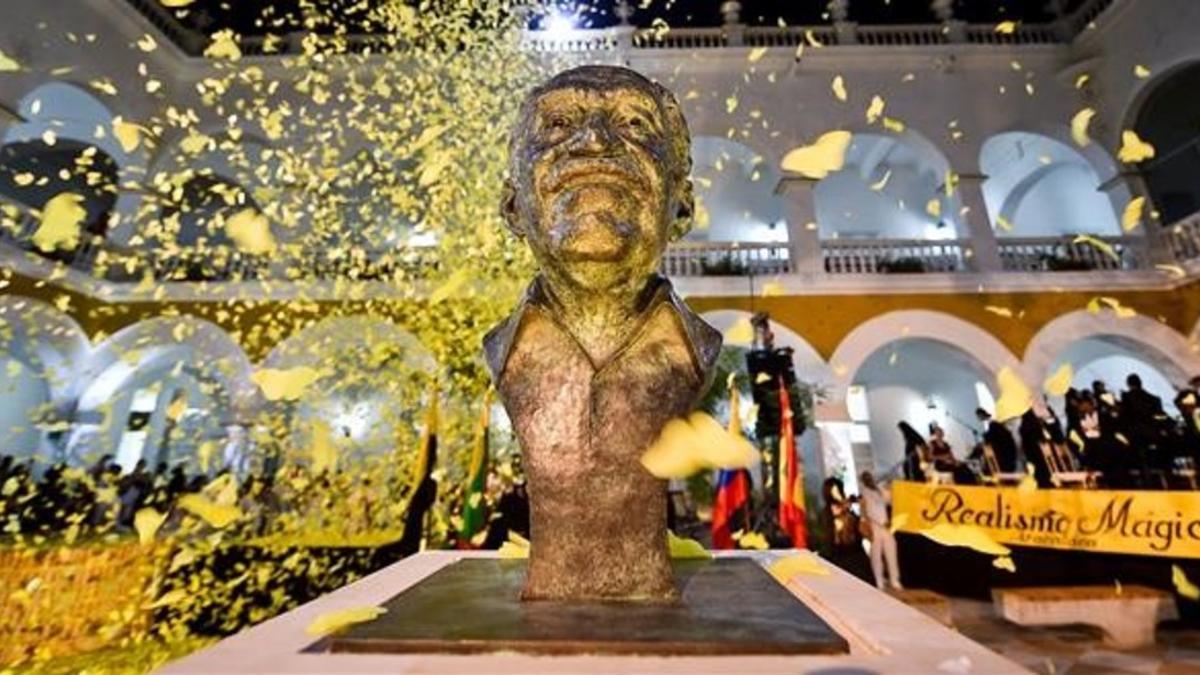 El monumento funerario en memoria de Gabriel García Márquez, en el Claustro de la Merced de Cartagena de Indias.