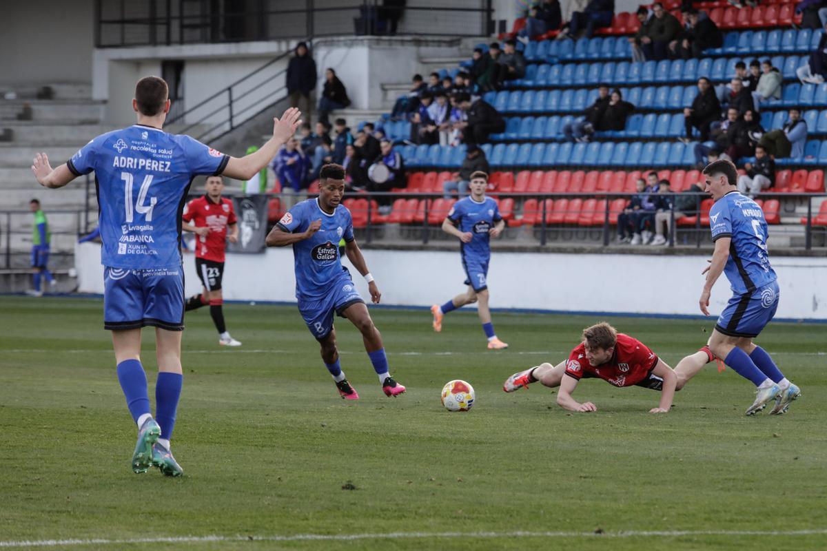 Las imágenes del Ourense - Mérida