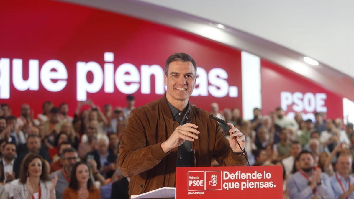 Pedro Sánchez durante la segunda jornada de la Convención Municipal del PSOE en València.