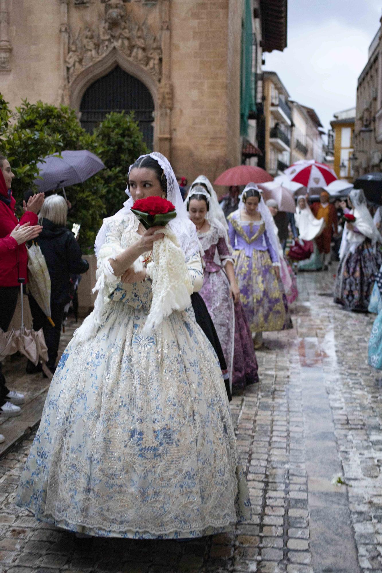 Una Ofrenda pasada por agua en Xàtiva