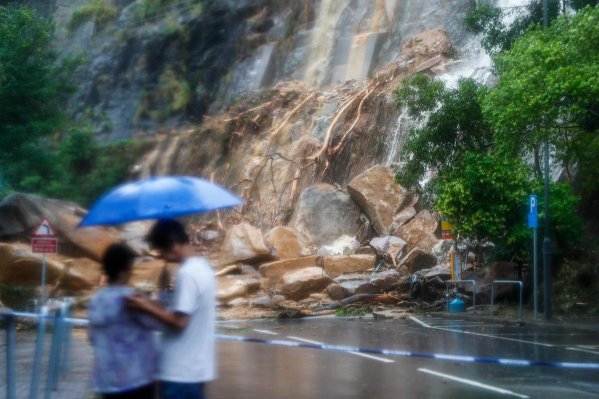 Hong Kong, gravemente inundado en el mayor temporal en 140 años