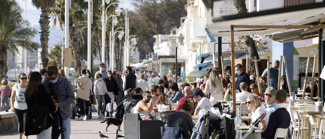 Una imagen del paseo marítimo de Pedregalejo.