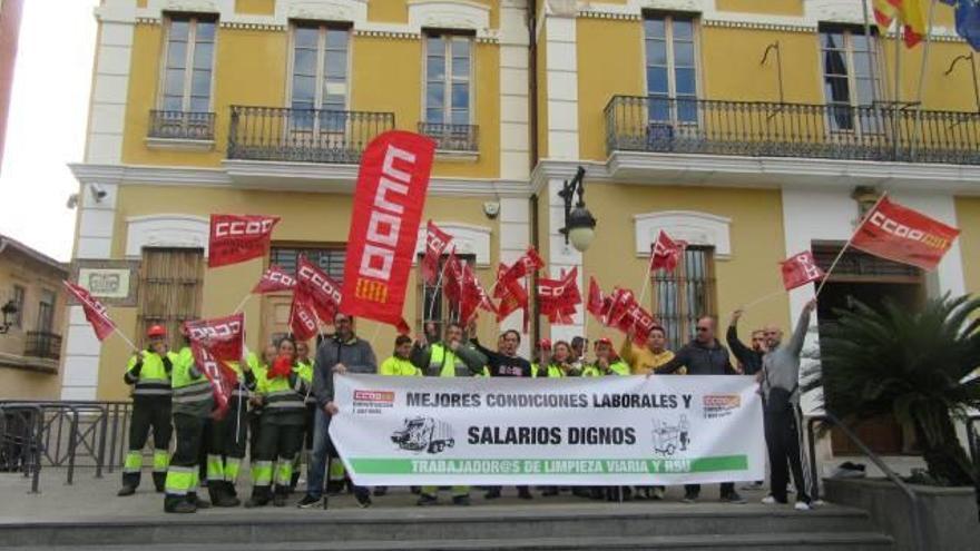 Los trabajadores de la limpieza siguen con las movilizaciones