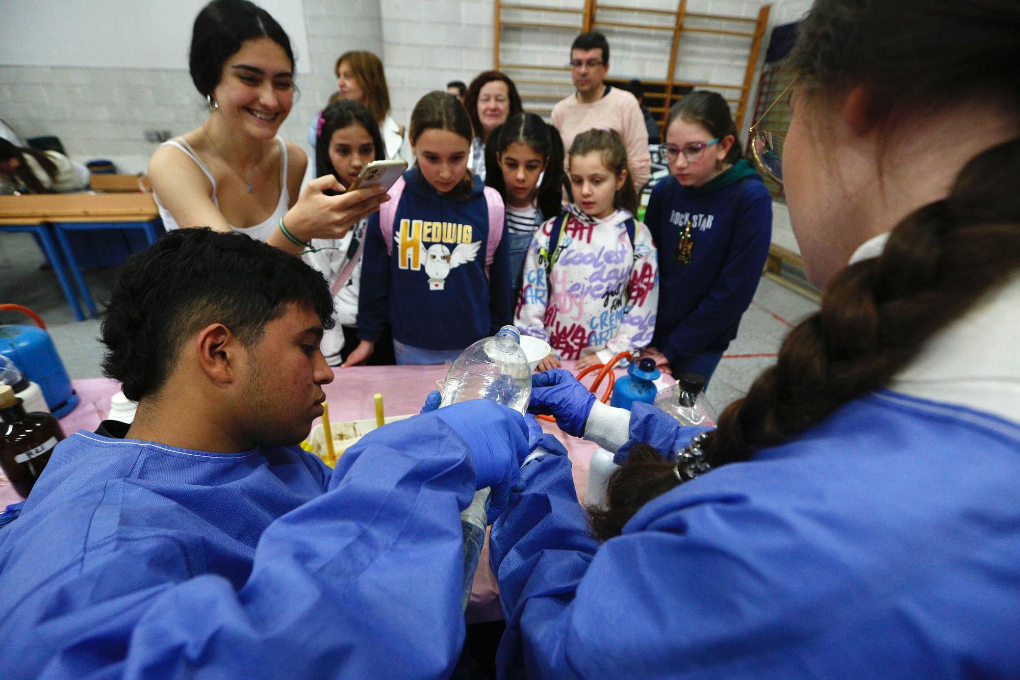 Expociencia en el IES Blas Inante