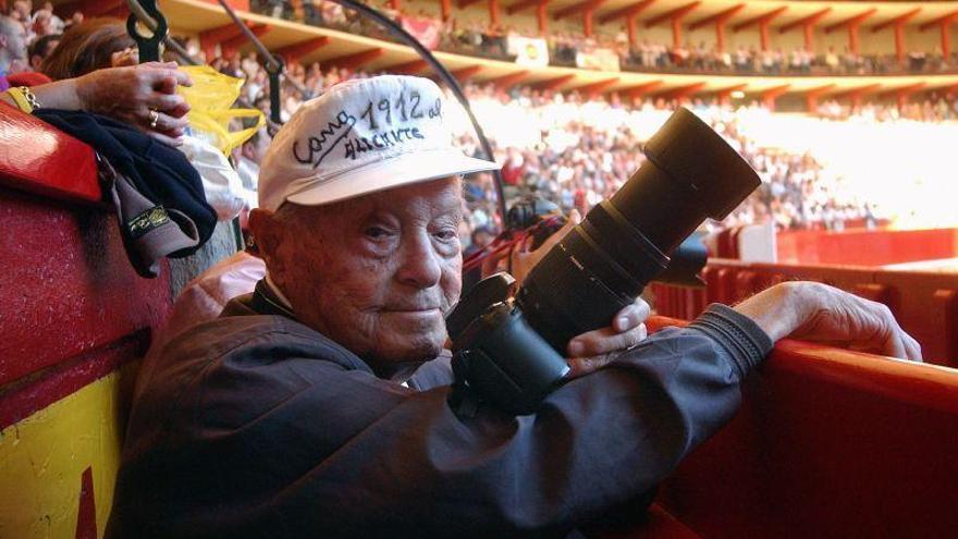 Fallece a los 103 años el histórico fotógrafo Francisco Cano &quot;Canito&quot;