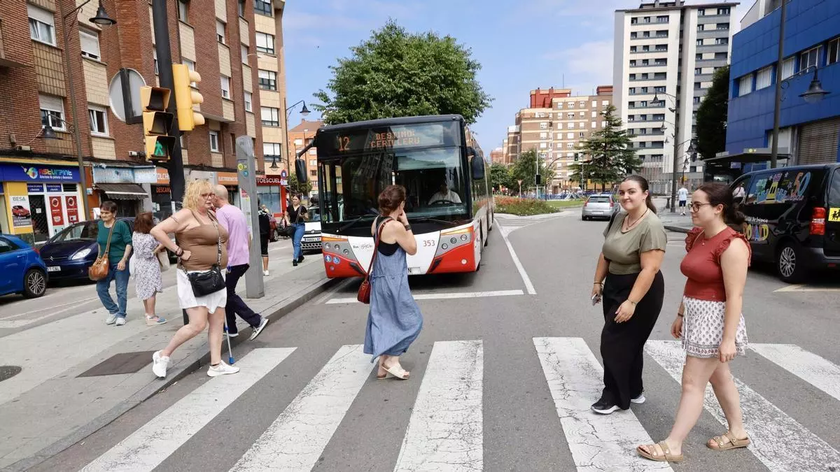 Comerciantes y vecinos avalan el plan para renovar las grandes arterias de Gijón: "Cualquier cambio a mejor, bienvenido sea"