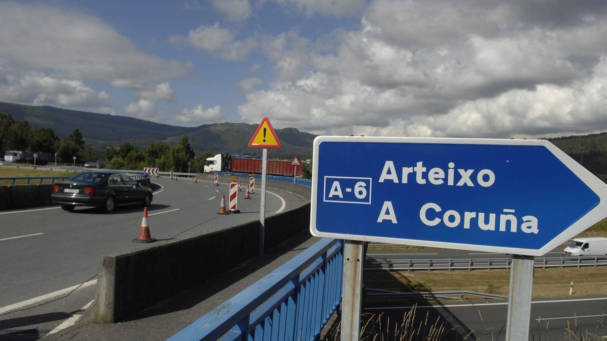 Acceso a la A-6 en el tramo donde la conductora de A Laracha circuló en sentido contrario.