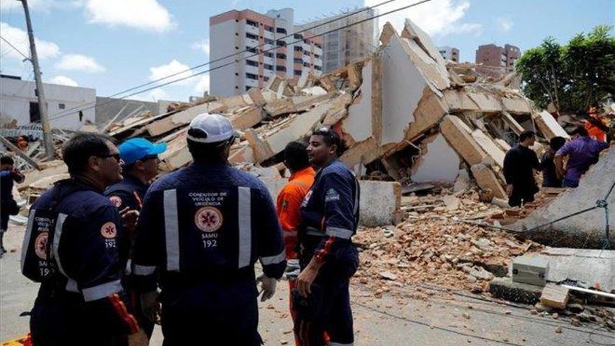 Se derrumba un edificio en Brasil: nueve personas están desaparecidas