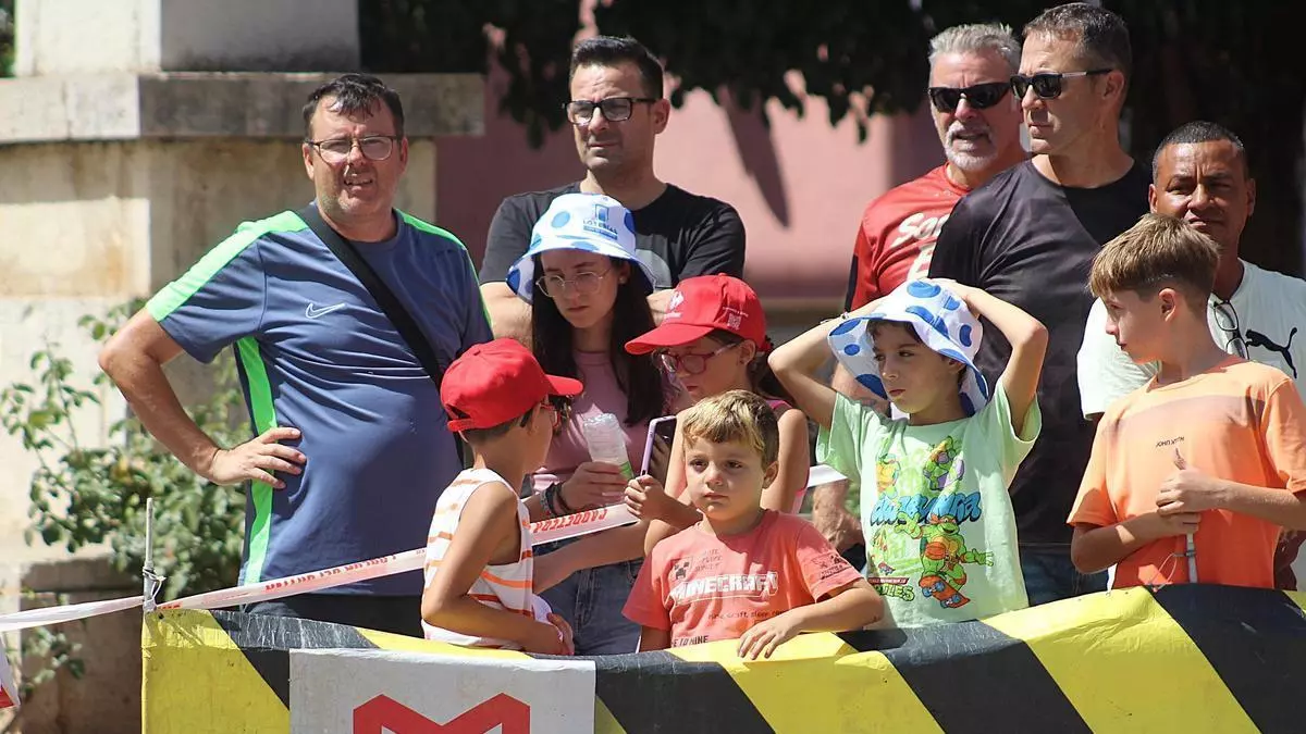 La Vuelta a España desata la pasión ciclista en Castellón con una salida histórica desde Alcossebre