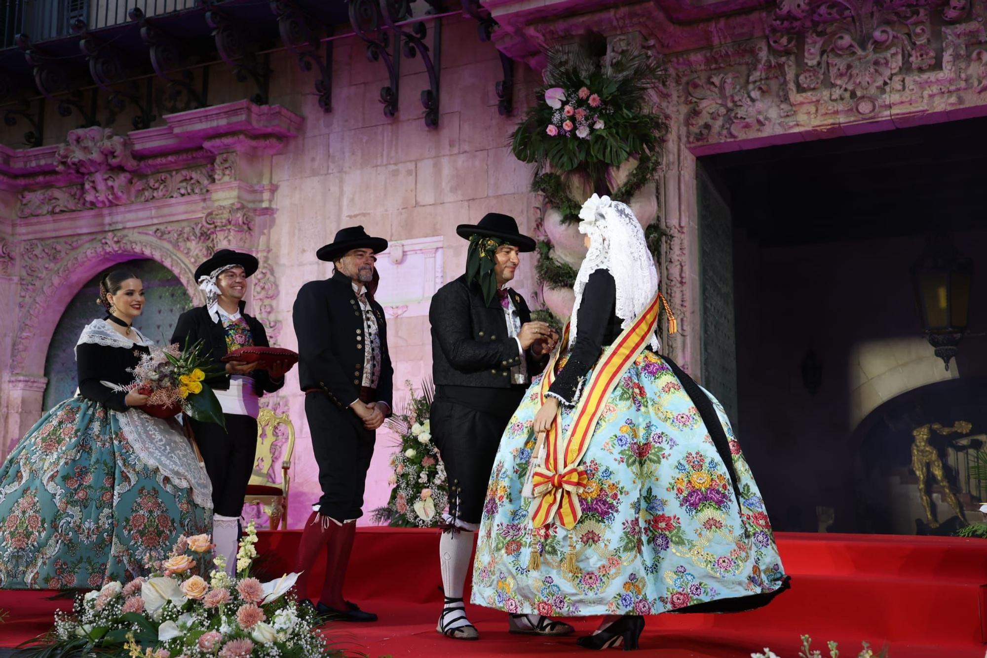 Las Hogueras de Alicante ya tienen proclamadas a la Bellea del Foc y a sus damas de honor
