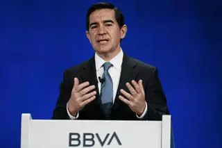 BBVA dice, tras la opa hostil al Sabadell, que "es bueno para el país tener un banco tan fuerte"