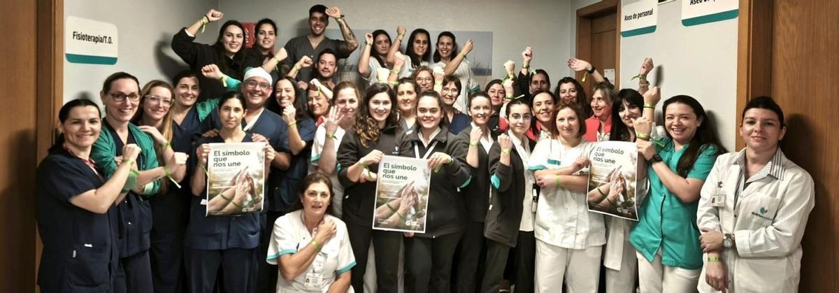 Quirónsalud se une a los Brazaletes de la Esperanza de la AECC | FDV