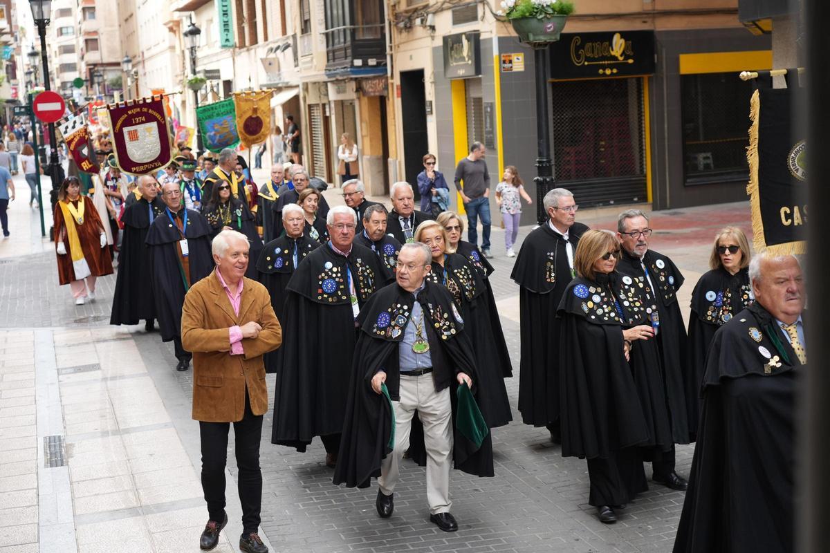 Los representantes de Castelló, este domingo en el desfile por el centro de la ciudad.