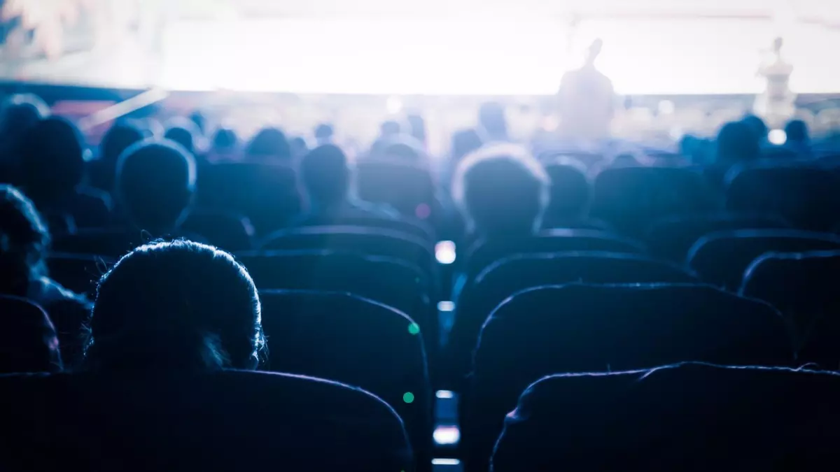 Miles de barceloneses se ven forzados a ir al cine para huir de las altas temperaturas