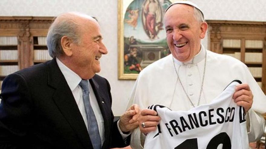 El Papa Francisco recibe en audiencia a Blatter