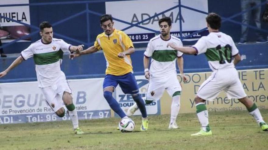 Imagen del Orihuela-Ilicitano jugado en Los Arcos.