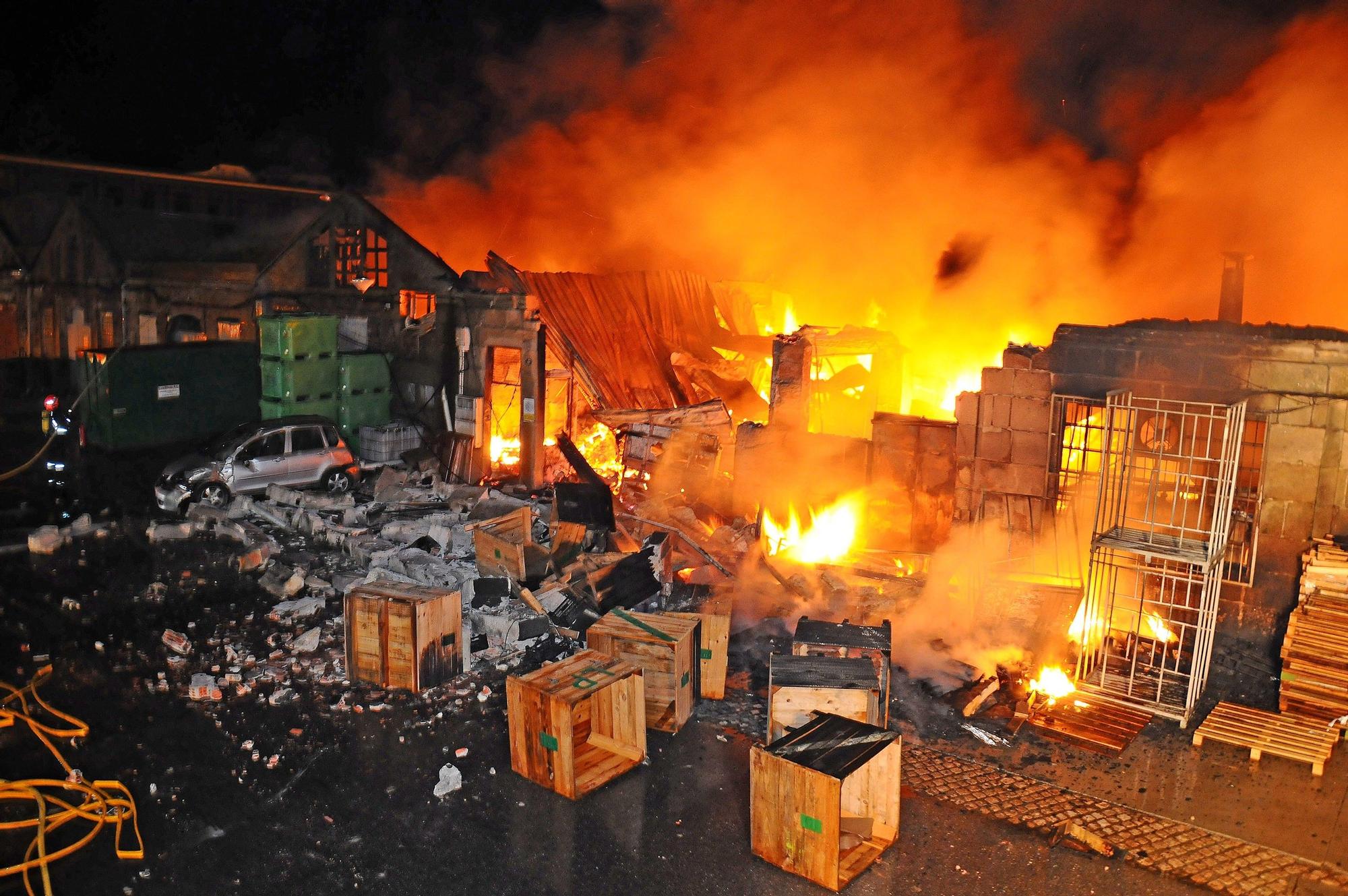 Incendio de Conservas Lago Paganini. Diciembre de 2011