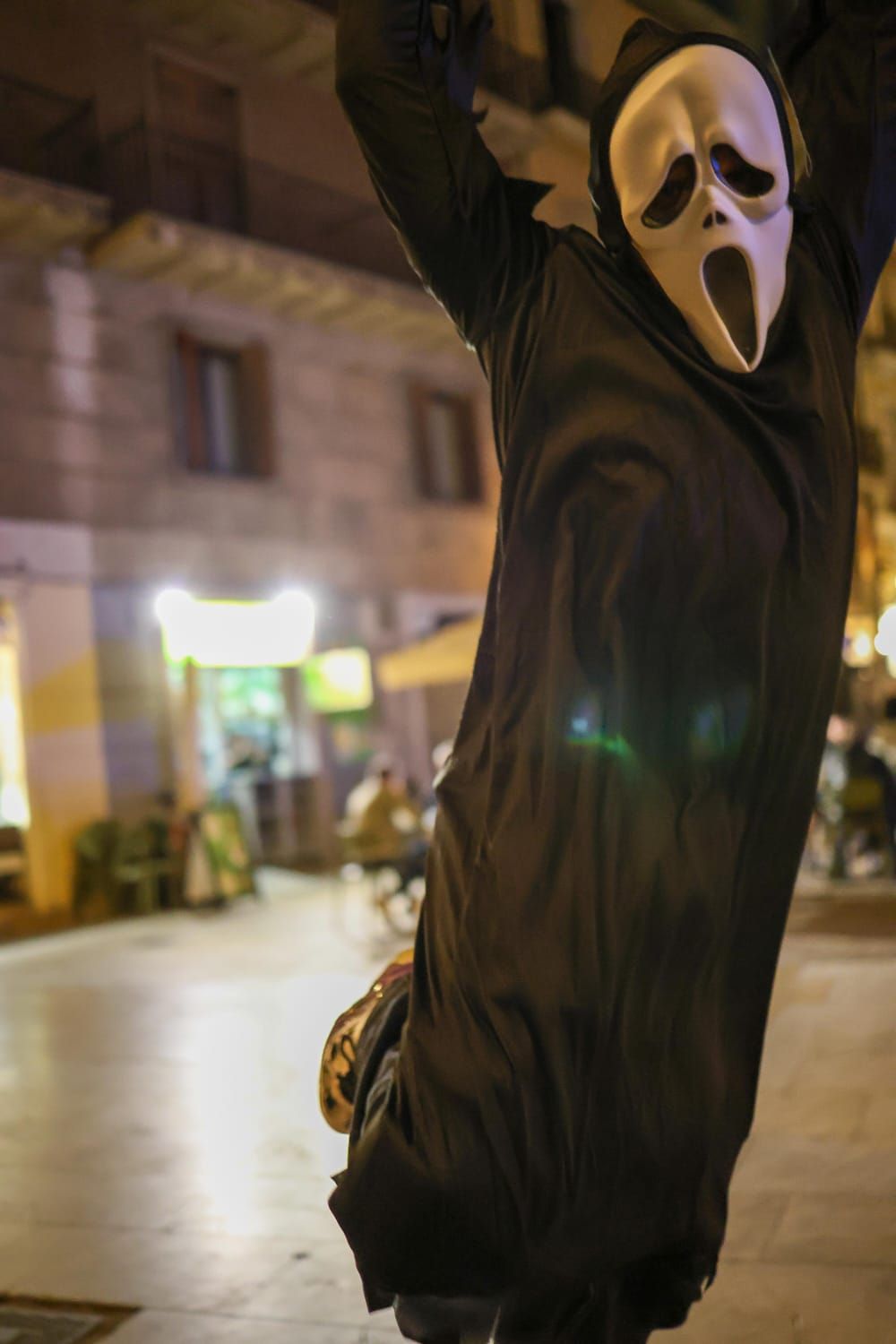 València se disfraza para celebrar Halloween