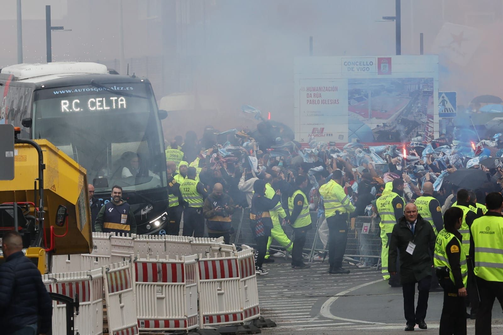 Llegada de los jugadores del Celta a Balaídos