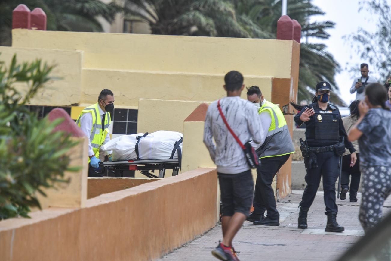 Uno de los tiroteados en Jinámar mata a su abuela a puñaladas