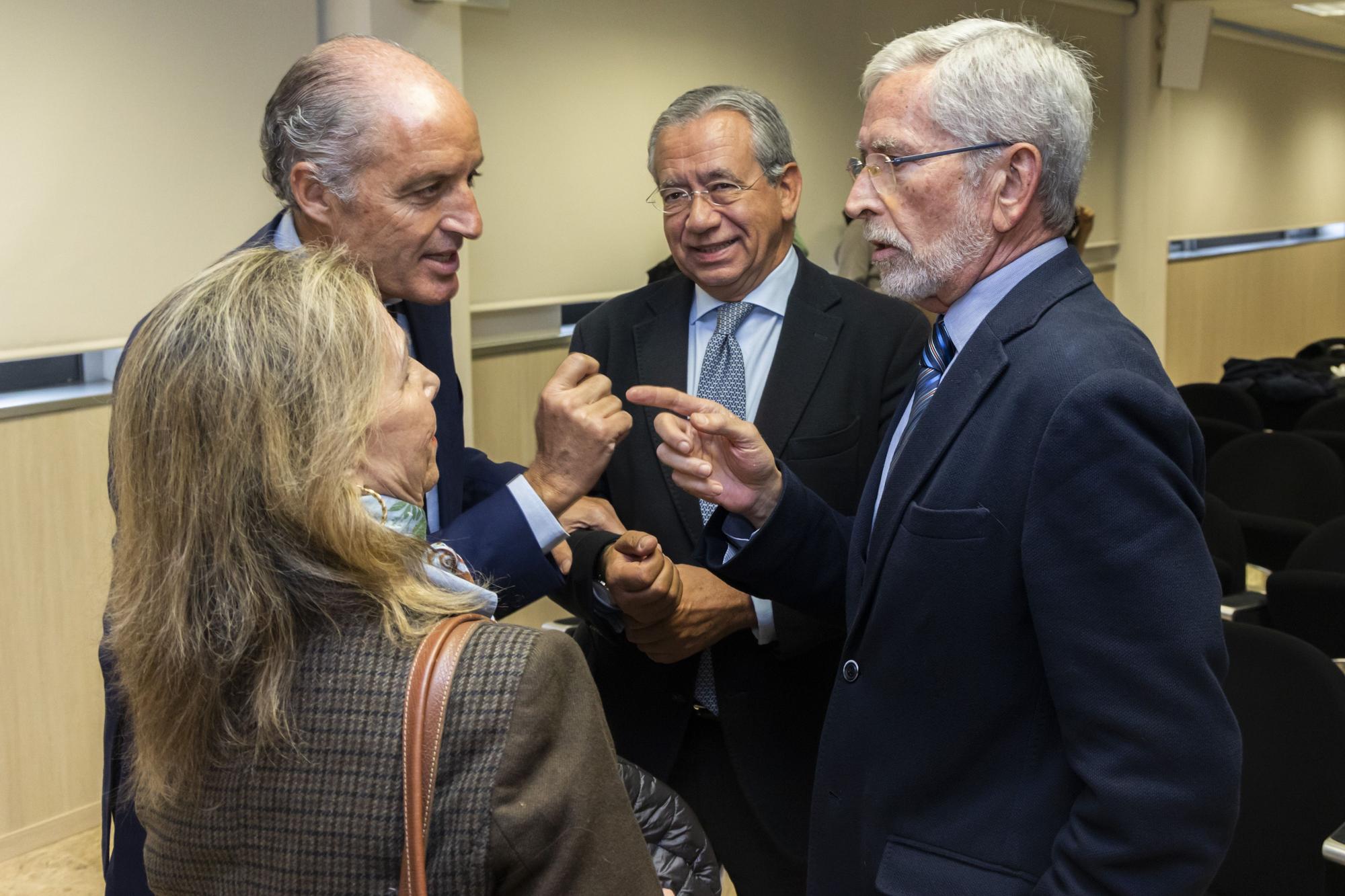 Camps y Lerma participan en un congreso sobre el cuadragésimo aniversario del Estatuto de Autonomía