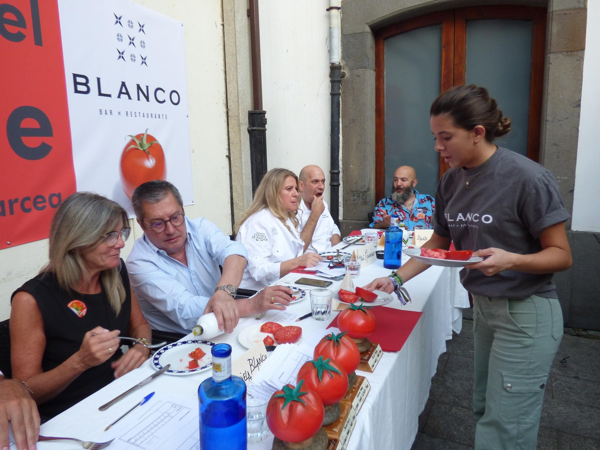 Así fue la elección del mejor tomate de Cangas del Narcea