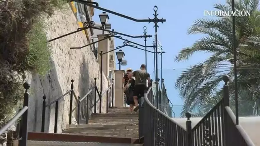 Tres veranos con el ascensor del Raval Roig averiado