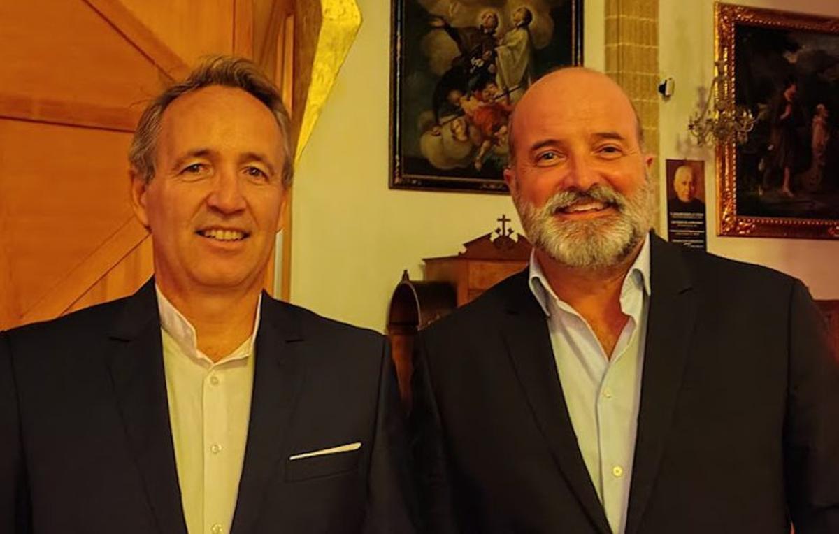 Melanie Piscitelli y Paula Ramis de Ayreflor.