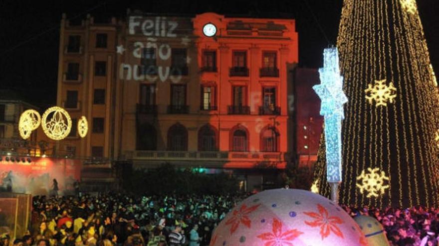 Celebración de la Nochevieja en la plaza de la Constitución.