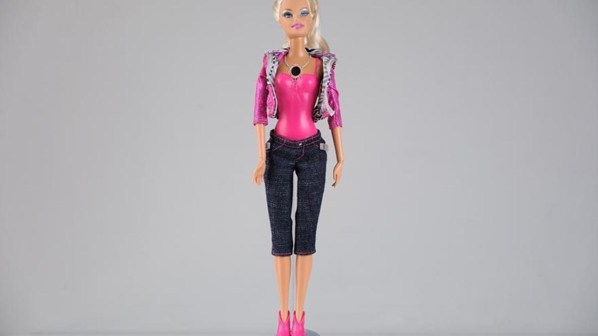 La nina Barbie Video Girl de David Muñiz.