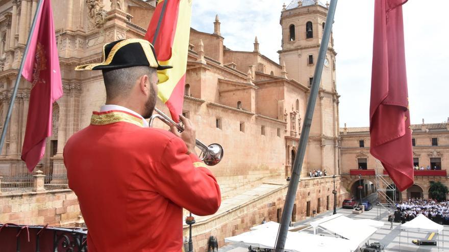 Por primera vez una mujer portará el Pendón de Lorca en la procesión del Corpus