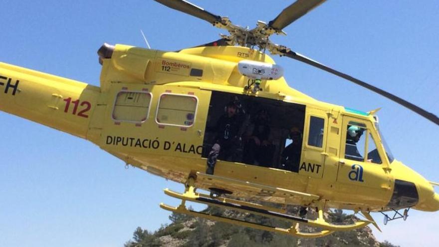 Helicóptero del Consorcio de Bomberos que rescató a la menor.